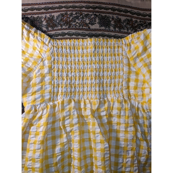 Old Navy Gingham Top Size XS Petite - Picture 3 of 4